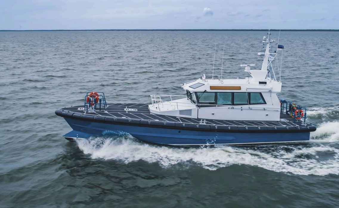 Equipements Défenses de Vedettes Ocean 3 - Vedette Multiservices Captain Kidd V New York